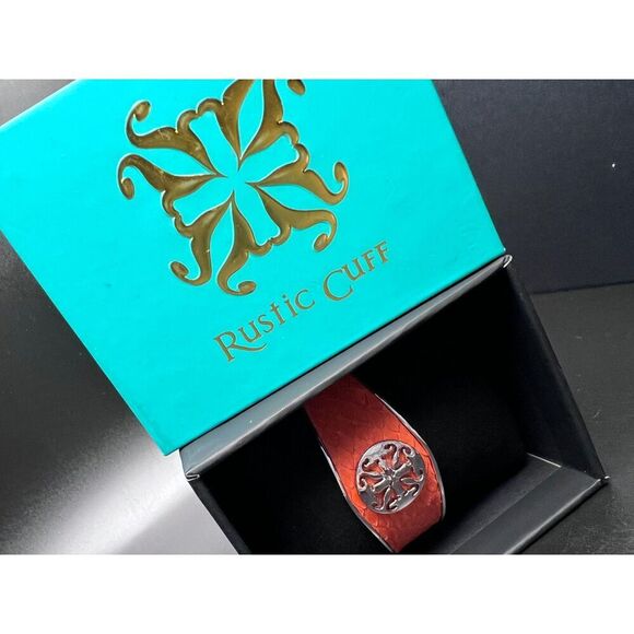 Rustic Cuff Snake Cuff - Picture 12 of 12